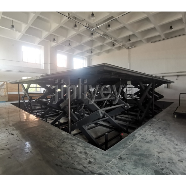 广州建筑大学配套设备（多组平台可分别升降、可同时升降）